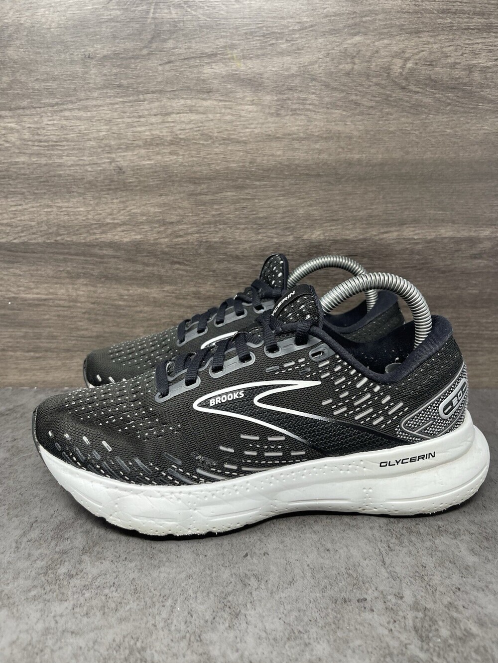 Brooks Glycerin 20 Black White Alloy Size 7.5 Womens Wide Running Shoes